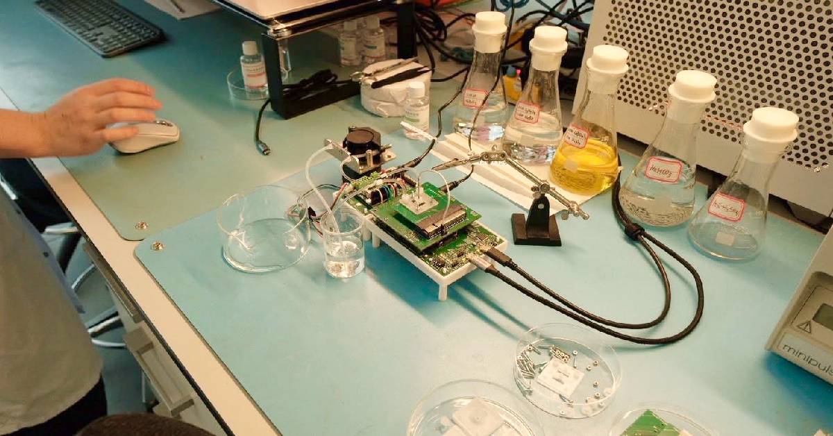 รู้จัก ‘SABER Lab’  MUT เปิดห้องแล็บใจกลาง UK  พาไทยหลุดจาก ‘ผู้ตาม’ ตลาดการศึกษาโลก