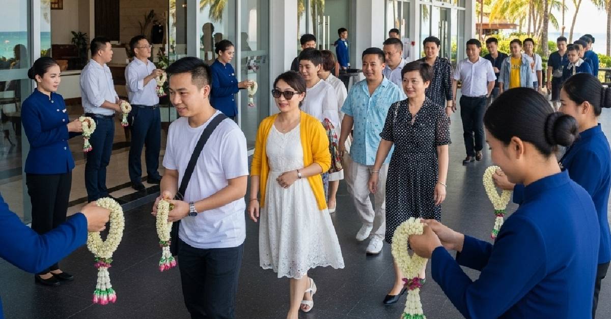 ปีนี้จีนเที่ยวไทยเหลือ 5 ล้านคน ธุรกิจโรงแรมปรับรับ ‘FIT’ มาแรง แต่ไทยต้องปลอดภัยจริงก่อน