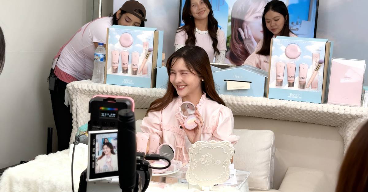 ‘ฟลีน บิวตี้’ ของ ‘ออม-สุชาร์’ เริ่มใหม่กับ 4 คน หลังจบดราม่าพาสู่ยอดขาย 100 ล้าน